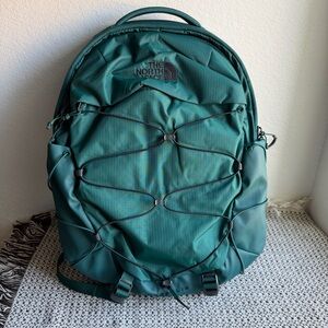 The North Face Borealis Forest Green